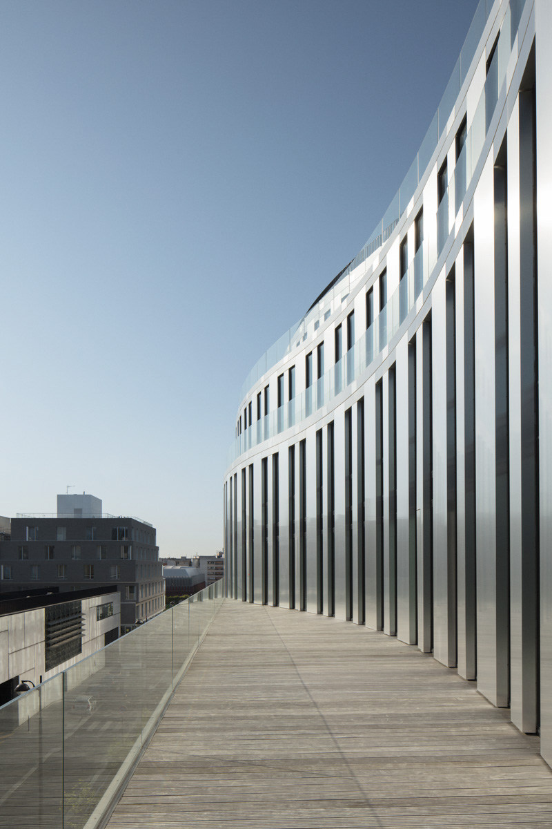 View, Baumschlager Eberle Architekten, photo Cyrille Weiner